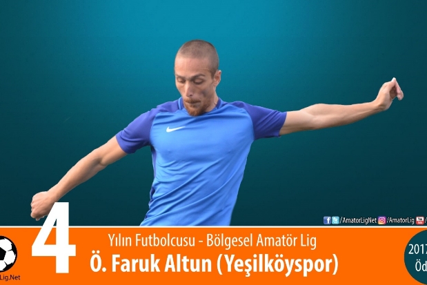 Sezonun en başarılı stoperi yeniden anlaştı