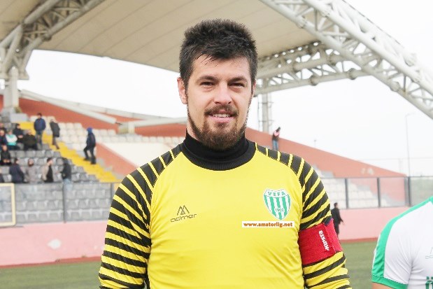 Vefa Özgür Solak ile yeniden anlaştı