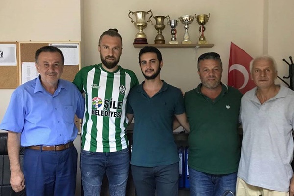 Şile Yıldızspor stoperini buldu